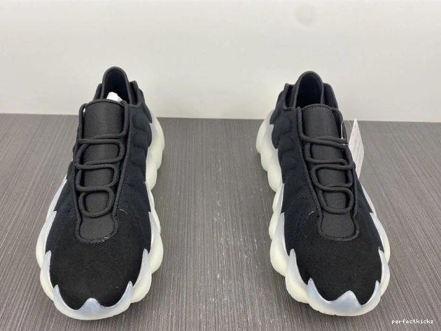 H68031 400 YEEZY ADIDAS 0717